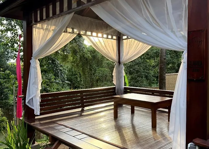 The Manja & Retreat Lovina 3* Pabean Buleleng