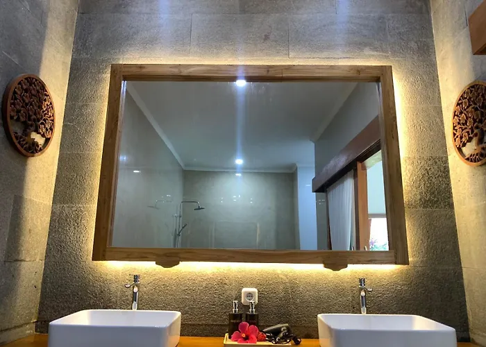 The Manja & Retreat Lovina 3* Pabean Buleleng
